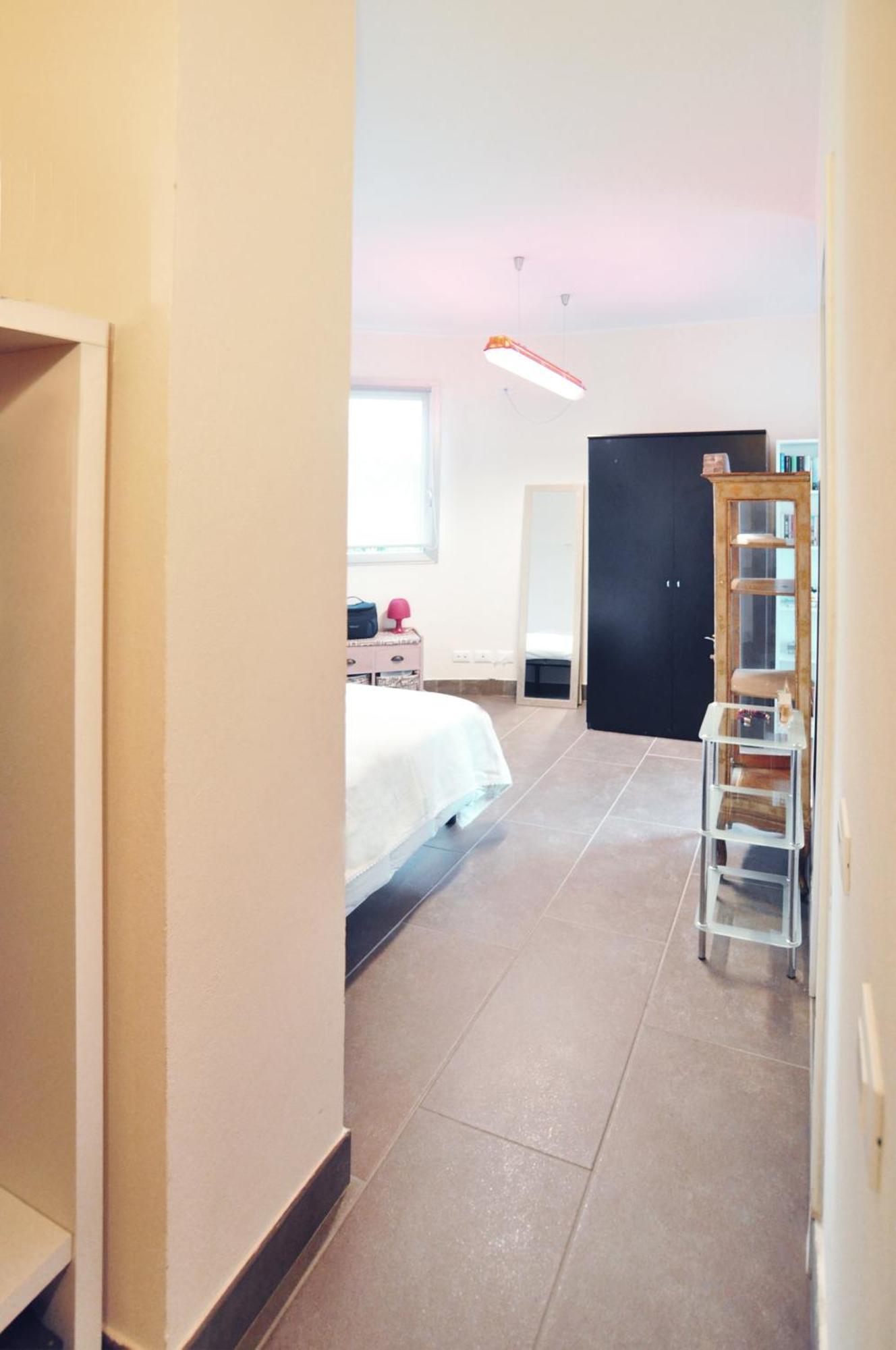 Bed and Breakfast Art House Quartu - Margine Rosso Quartu SantʼElena Exterior foto