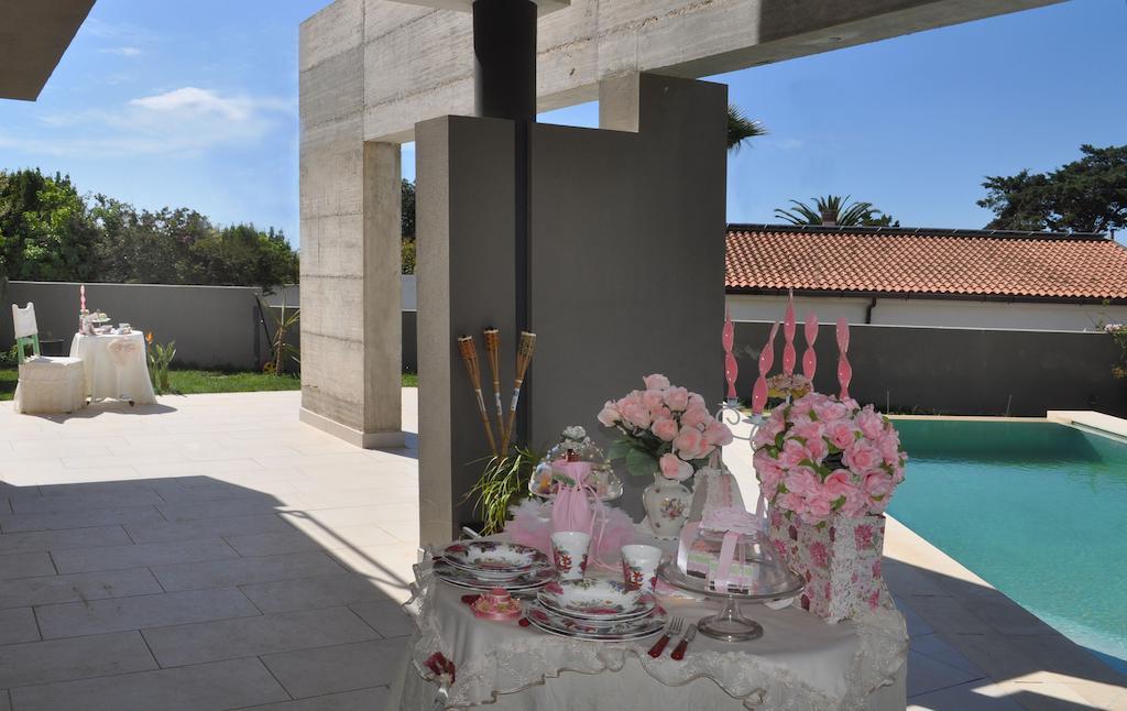 Bed and Breakfast Art House Quartu - Margine Rosso Quartu SantʼElena Exterior foto